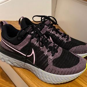 Brand New Nike Infinity React
